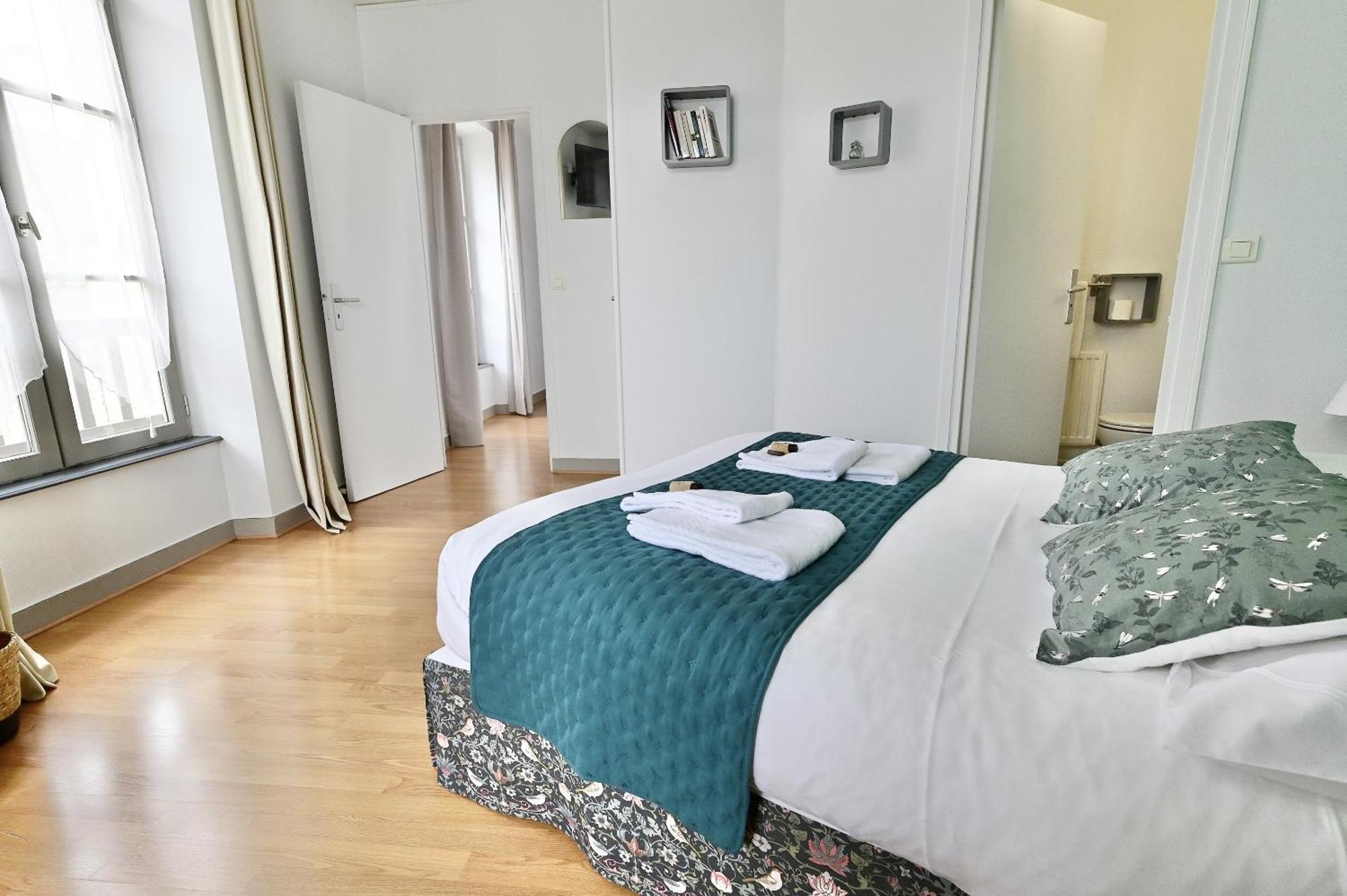 Hotel La Cuisine Des Lulus Montainville  Екстериор снимка