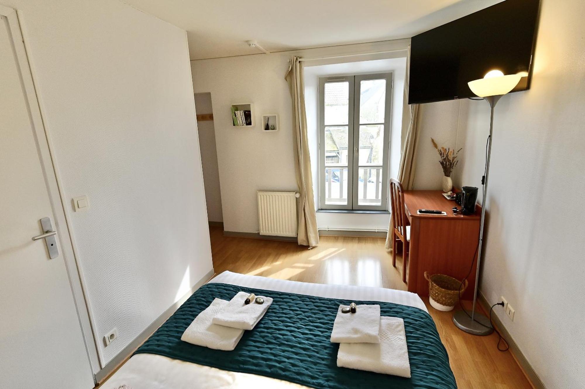 Hotel La Cuisine Des Lulus Montainville  Екстериор снимка