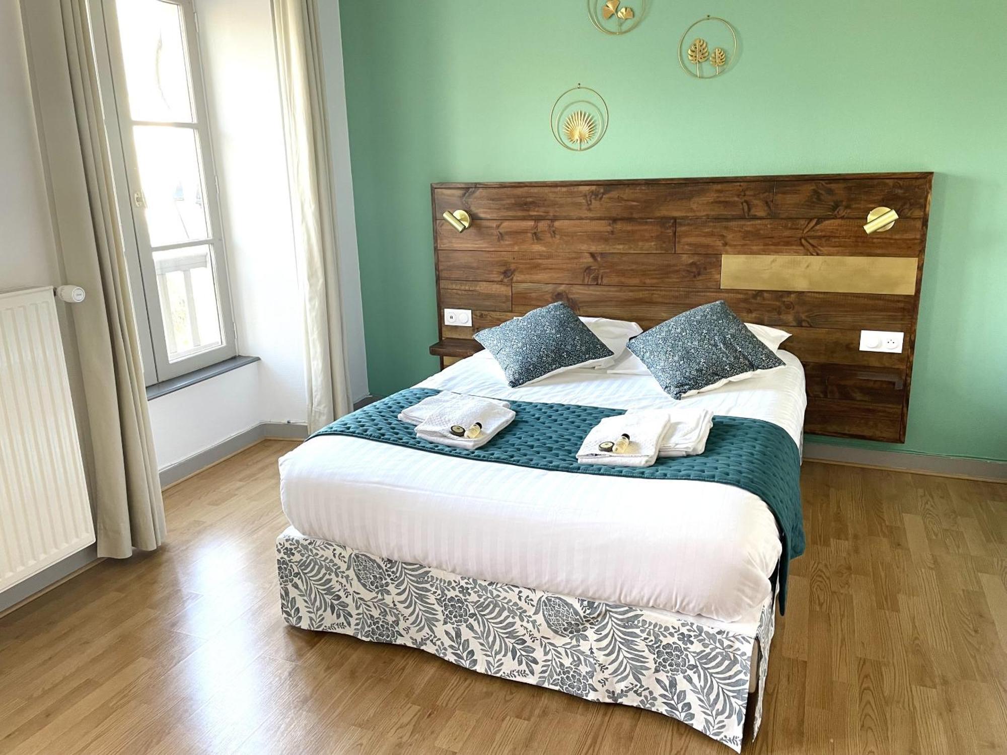 Hotel La Cuisine Des Lulus Montainville  Стая снимка