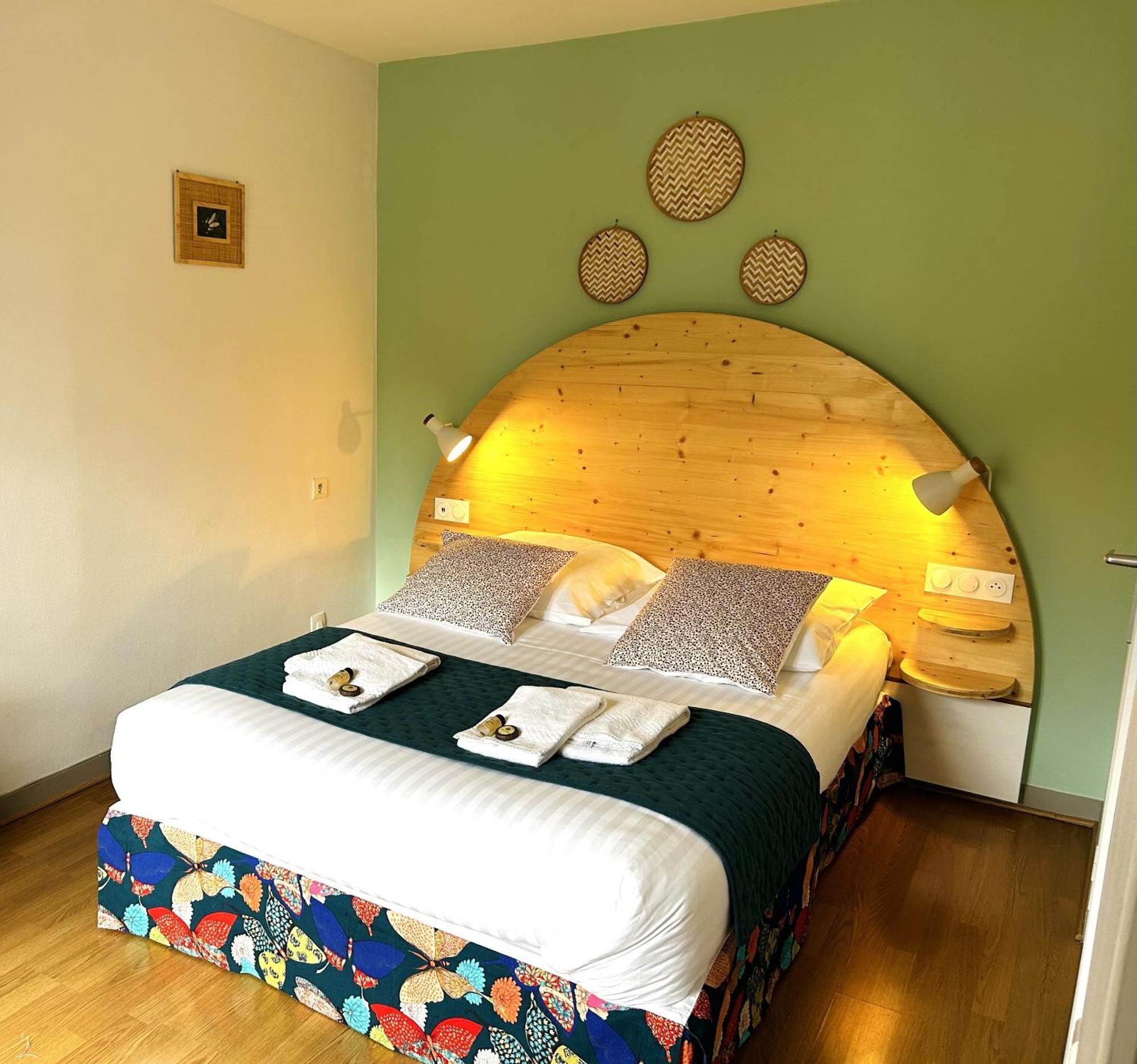 Hotel La Cuisine Des Lulus Montainville  Стая снимка